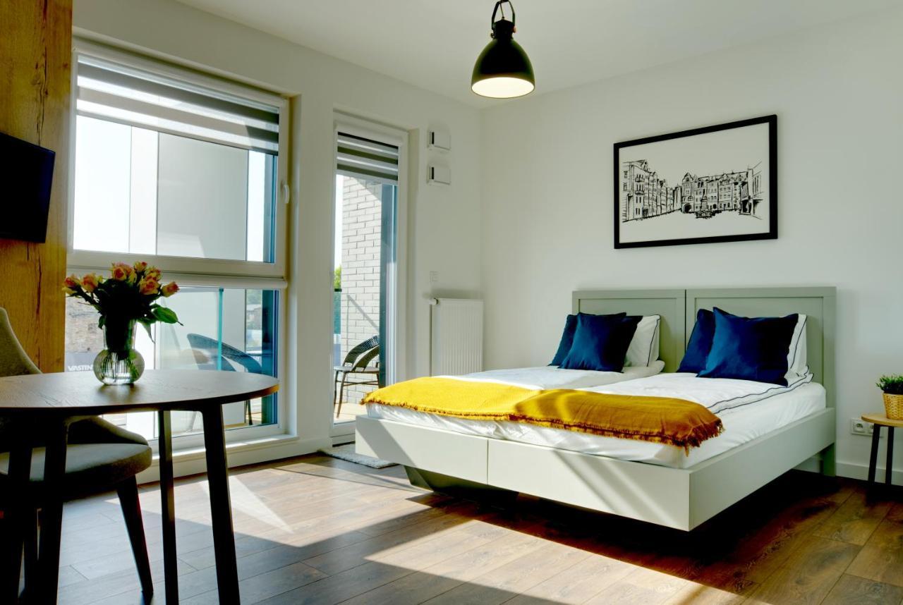 Essence Apartments Amber Poznań Buitenkant foto