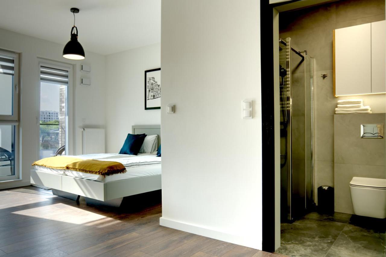 Essence Apartments Amber Poznań Buitenkant foto